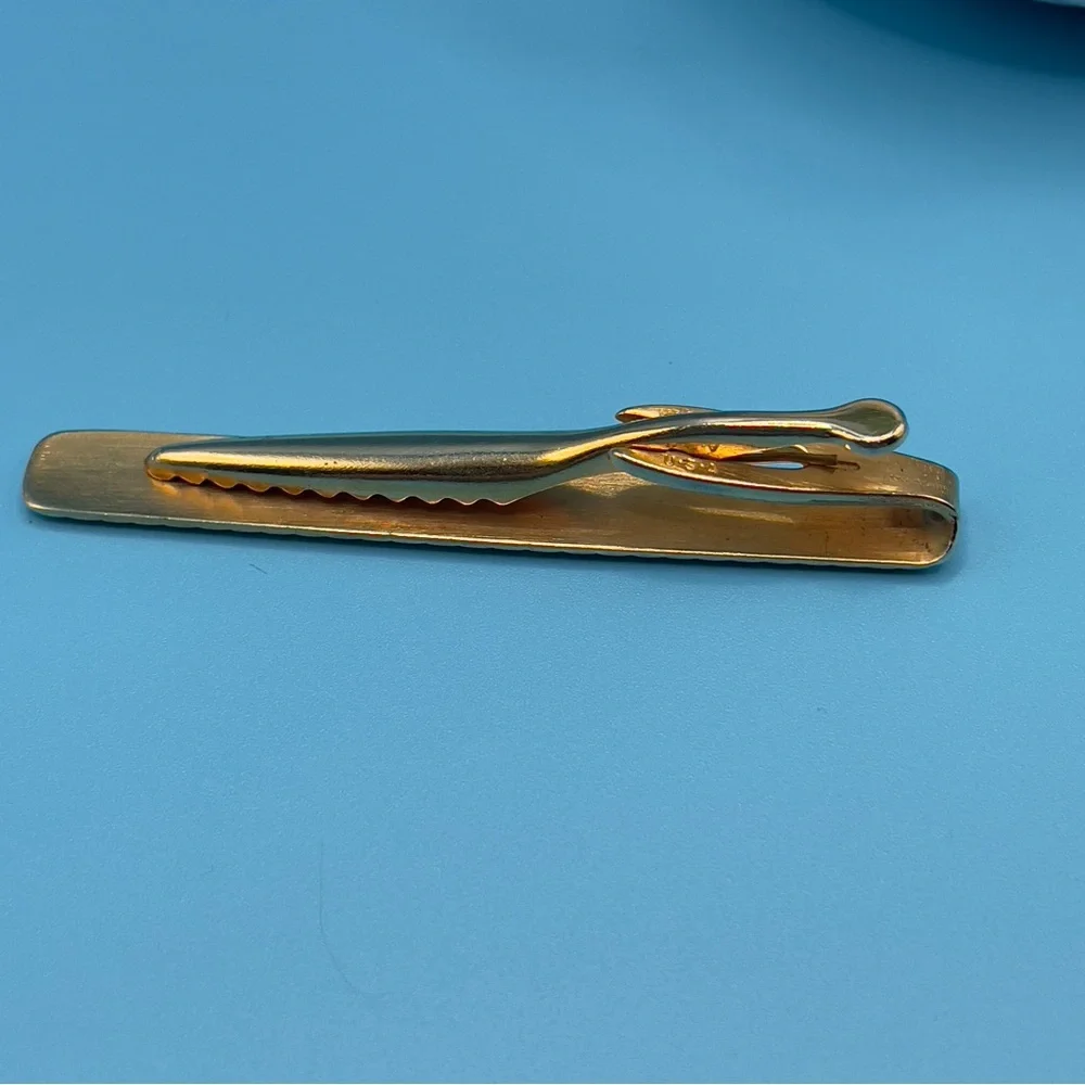 Vintage Hickok U.S.A. gold-tone basketweave tie clip in excellent condition✨ - Picture 8 of 11